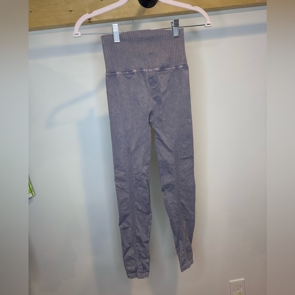 NWOT FREE PEOPLE FP Movement Good Karma Womens Leggings washed gray XS/S - Picture 7 of 7